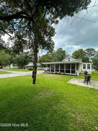 5330 Masonboro Loop Road, Wilmington, NC 28409 – photo 4: IMG_4755