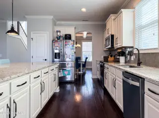 7830 Champlain Drive, Wilmington, NC 28412 – photo 8: Kitchen