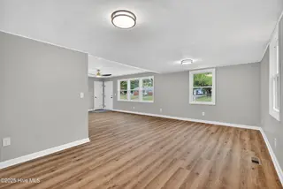 206 Regalwood Drive, Jacksonville, NC 28546 – photo 17: Dining Room/family room