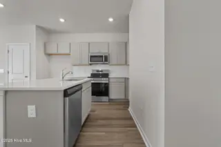 317 Parkington Lane 87a, Ocean Isle Beach, NC 28469 – photo 15: Kitchen