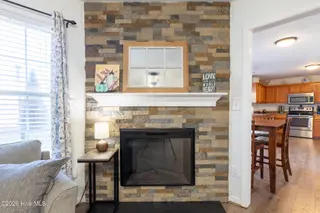 302 Providence Drive, Jacksonville, NC 28546 – photo 7: 302 Providence-07