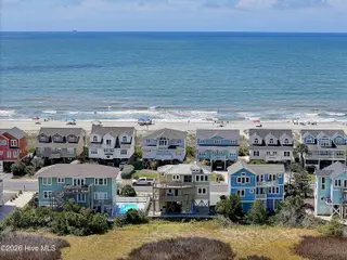 646 Ocean Boulevard W, Holden Beach, NC 28462 – photo 6: 646OceanBlvdW - 40