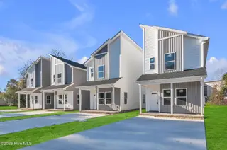 423 Elcinoca Drive, Elizabeth City, NC 27909 – photo 4: 3-web-or-mls-DSC_7879 copy