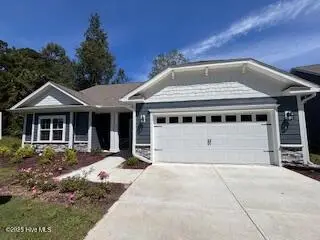 127 Cherry Laurel Drive, Wallace, NC 28466 – photo 2: Garage View