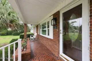 123 Willis Drive, Harkers Island, NC 28531 — 2-bedroom home, Harkers Island, NC, photo 3 of 34: Front Porch