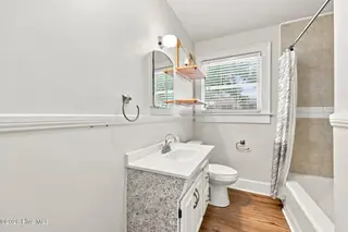 525 E 2nd Street A&B, Washington, NC 27889 – photo 24: 38-web-or-mls-IMG_8008_edit