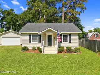 307 Mckenzie Street, Whiteville, NC 28472 – photo 1: 2-web-or-mls-Cammediallc.com (8 of 9)