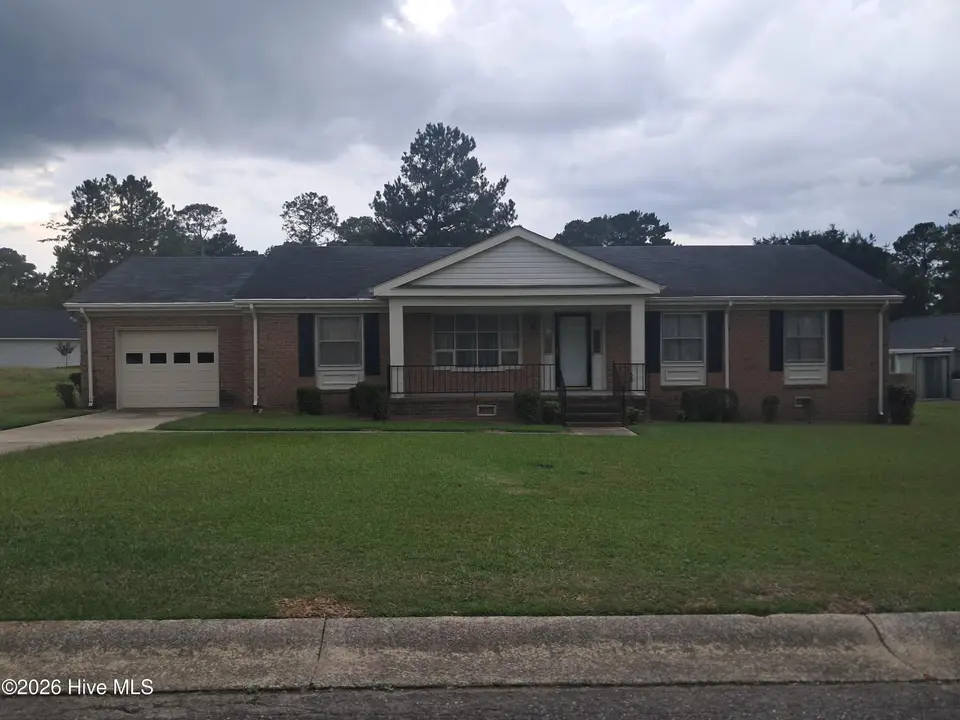 808 Arrow Drive, Kinston, NC 28501 – photo 1 of 8: 808 Arrow Drive front 20260922