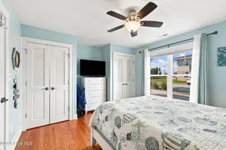 107 W Bogue Boulevard 3, Atlantic Beach, NC 28512 – photo 15: 23-web-or-mls-IMG_9591