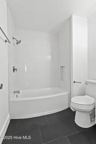 411 Myrtlewood Circle, Jacksonville, NC 28546 – photo 16: 425A1618