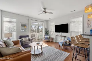 1612 Searay Lane Unit 2, Carolina Beach, NC 28428 – photo 10: 16-web-or-mls-DSC06091