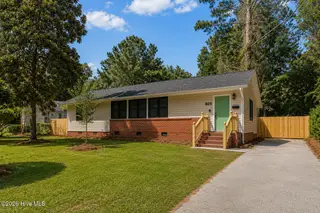 805 River Street, Jacksonville, NC 28540 – photo 1