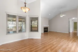 71 Fairway Drive, Shallotte, NC 28470 – photo 10: Dining/Living area