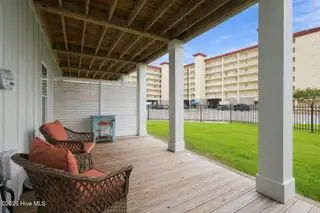 200 Olde Towne Yacht Club Drive Unit 7, Beaufort, NC 28516 – photo 12: 30-web-or-mls-IMG_3047