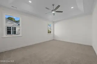 1214 Petite Terre Court, New Bern, NC 28560 – photo 17: 38-web-or-mls-DSC_8111