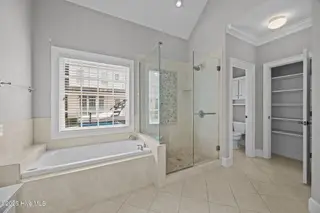 809 Chesapeake Place, Greenville, NC 27858 – photo 23: 55-web-or-mls-IMG_9968