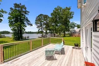 105 N Main Street, Bath, NC 27808 – photo 6: 40-web-or-mls-_DSC1711