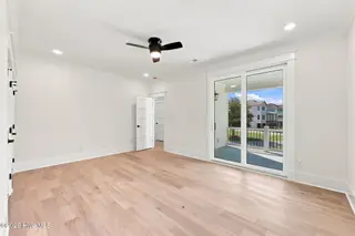 244 Colleton Square, Newport, NC 28570 – photo 6: 29-web-or-mls-IMG_1818