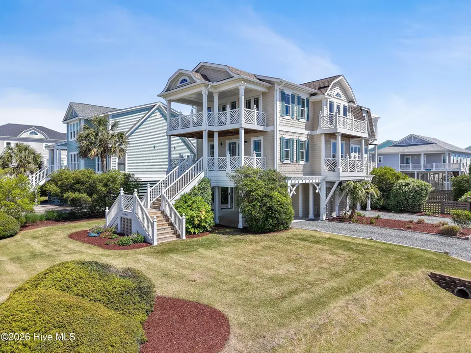1046 Tide Ridge Drive, Holden Beach, NC 28462 — 5-bedroom home in Pointe West, Holden Beach, NC, photo 1 of 72: 1046 Tide Ridge Drive
