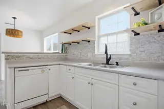 3172 Ruth Court, Greenville, NC 27834 – photo 17: 30-web-or-mls-IMG_0029