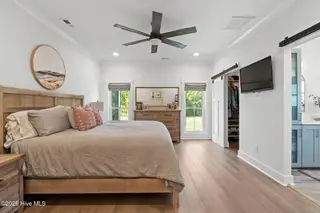 1042 Mable Drive, Calabash, NC 28467 — 3-bedroom home, Calabash, NC, photo 15 of 55: Primary Suite