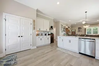 7205 Sound Drive, Emerald Isle, NC 28594 – photo 16: 32-web-or-mls-IMG_4469
