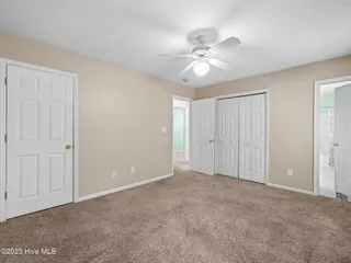 186 Liberty Park Road, Jacksonville, NC 28540 – photo 22: 025a3499