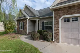 820 Megan Drive, Greenville, NC 27834 – photo 9: 820_Megan-9