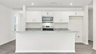 2116 Montalvan Drive, Greenville, NC 27834 – photo 19: 19-custom-IMG_0032-edit