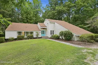 424 Camelia Drive, Washington, NC 27889 – photo 1: 2-web-or-mls-IMG_9155
