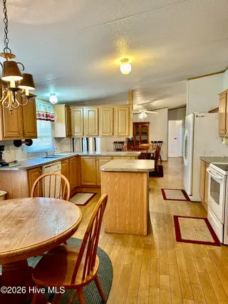 70 Rough Horn Road, Evergreen, NC 28438 – photo 20: IMG_8883