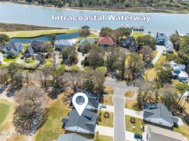 2086 Greenside Manor Drive SW, Ocean Isle Beach, NC 28469