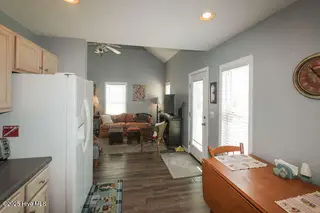 4007 E Oak Island Drive, Oak Island, NC 28465 – photo 11: 4007 E Oak Island Dr Oak-small-015-011-K