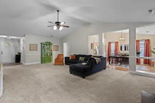 195 Lee Rogers Road, Hubert, NC 28539 — 3-bedroom home in Trailwood, Hubert, NC, photo 6 of 28