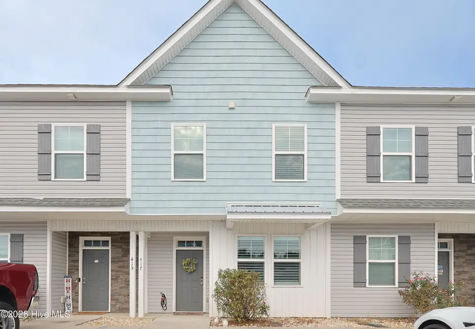 417 Sunfish Lane, Sneads Ferry, NC 28460 — 3-bedroom townhome in Beachside Commons, Sneads Ferry, NC, photo 1 of 41: IMG_4577