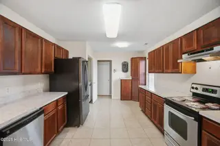 103 W Heron Court, Elizabeth Cty, NC 27909 – photo 14: 103 W Heron Kitchen 2 new