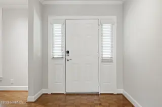 813 Greenbriar Road, Kinston, NC 28501 – photo 10: 20-web-or-mls-IMG_0005 (1)