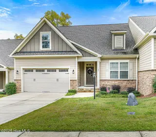 105 Shadow Creek Court, Pinehurst, NC 28374 – photo 2: 251030-105ShadowCreek(P)-7082