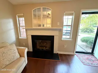 1804 Summerhaven Drive A, Greenville, NC 27858 — 3-bedroom townhome in Summerhaven, Greenville, NC, photo 10 of 44: Living Room 4