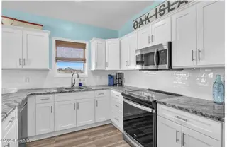 120 SE 58th Street 3207, Oak Island, NC 28465 – photo 10: IMG_3481
