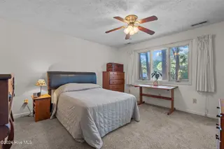 204 Fairway Court, Southern Pines, NC 28387 – photo 17: primary bedroom