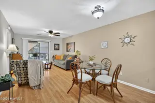 3639 Saint Johns Court Unit B, Wilmington, NC 28403 – photo 8: 3639BStJohnsCourt-10