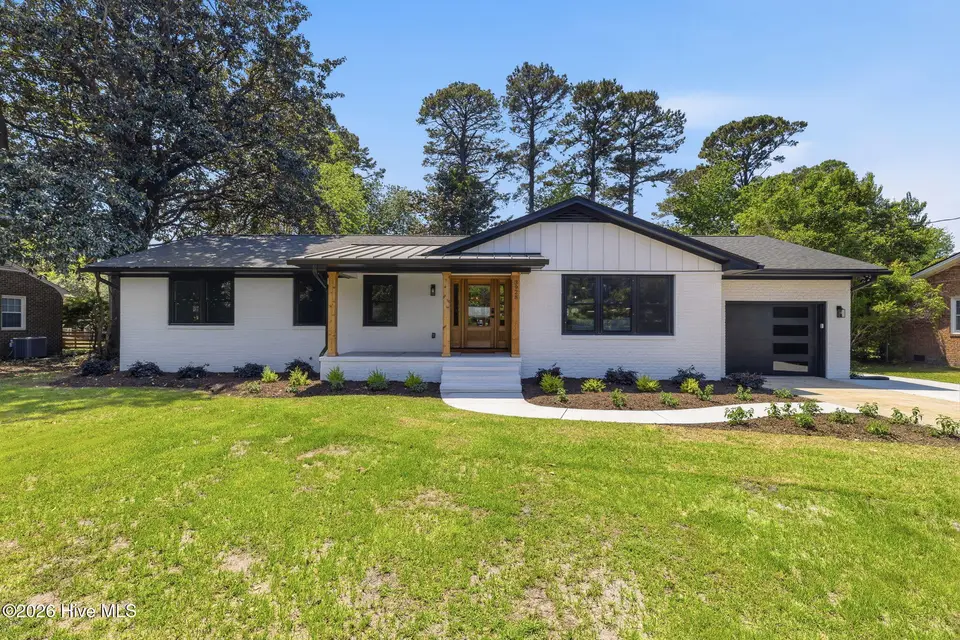 3928 Gillette Drive, Wilmington, NC 28403 – photo 1 of 72: 1