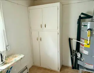 1210 Meadowood Drive, Kinston, NC 28501 – photo 16: Laundry room