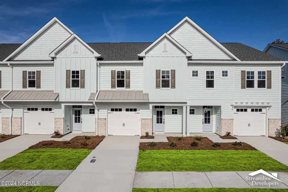 117 Freedom Park Road, Beaufort, NC 28516 – photo 1 of 30: Similar Construction Front Elevation