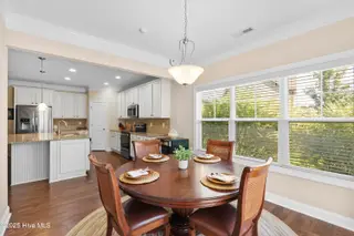 418 Goldenleaf Circle, Whispering Pines, NC 28327 – photo 20: breakfast nook