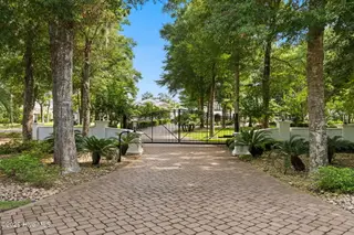 427 Shoreline Drive W, Sunset Beach, NC 28468 – photo 2