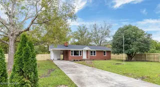 175 Kellumtown Road, Hubert, NC 28539 — 3-bedroom home, Hubert, NC, photo 2 of 23: House (Front 2)