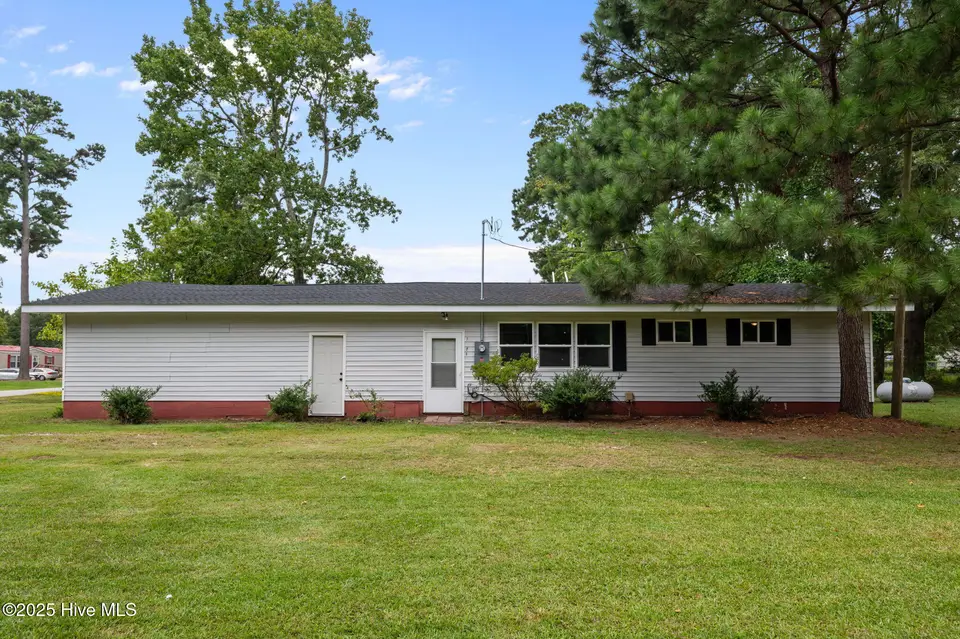1118 Newsome Street, Tarboro, NC 27886 – photo 1 of 50: 1-web-or-mls-LHV_6378