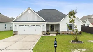 202 Messenger Court, Jacksonville, NC 28546 — 3-bedroom home in Onslow Bay, Jacksonville, NC, photo 1 of 62: MAIN
